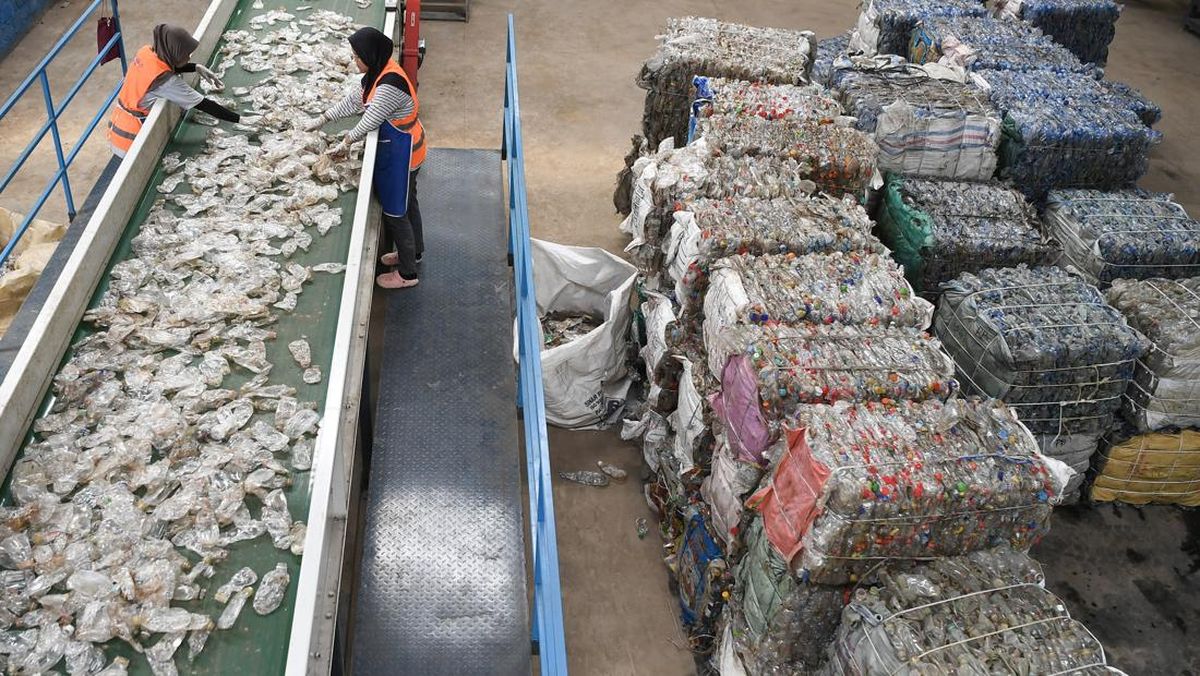 Peleburan di Pabrik Sampah