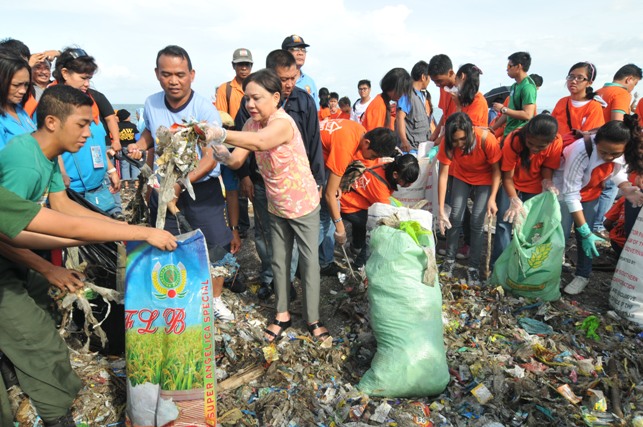 kerjasama mengolah sampah